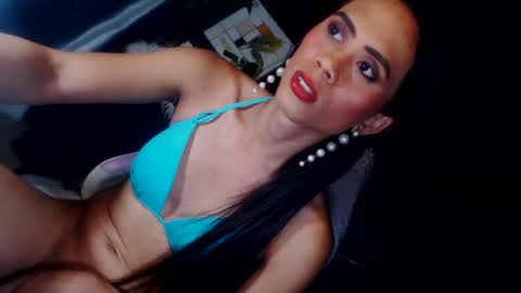 senyora_evangelista online show from 04/11/26, 07:45