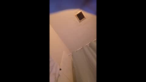 Serani online show from 01/11/26, 02:55