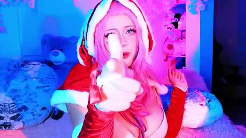 Snapshot of seraphine23_ chatting on 10/09/25, 01:25 seraphine online show from 10/09/25, 01:25