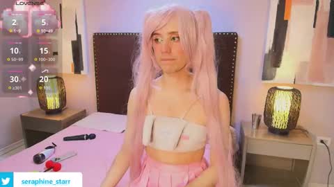 Snapshot of seraphine_star chatting on 10/13/25, 09:20 Seraphine star online show from 10/13/25, 09:20