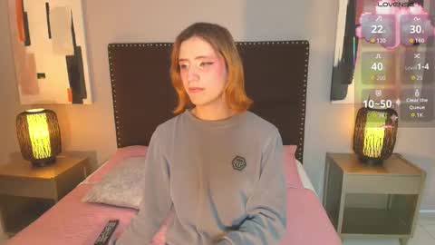 Seraphine star online show from 01/07/26, 03:20