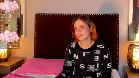 Seraphine star online show from 02/20/26, 07:32