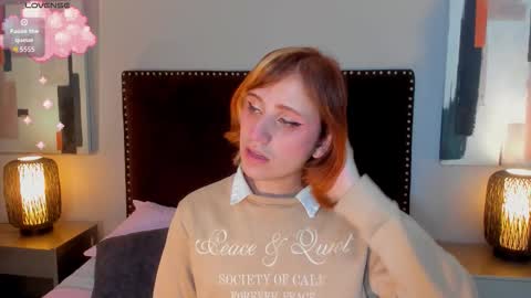 Seraphine star online show from 03/26/26, 03:12