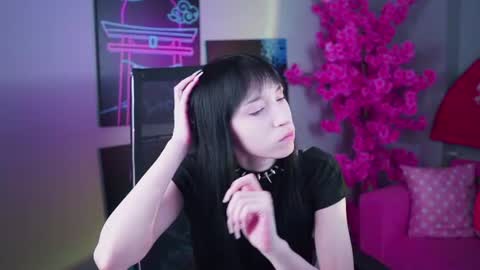 Sera online show from 06/21/26, 11:35