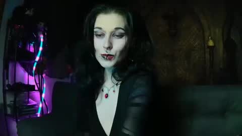 Snapshot of seraphinmunster chatting on 09/26/25, 11:31 Seraphin Munster online show from 09/26/25, 11:31