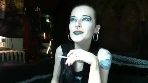 Seraphin Munster online show from 05/21/26, 06:37