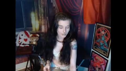 Snapshot of seraphinmunster chatting on 06/13/26, 11:02 Seraphin Munster online show from 06/13/26, 11:02