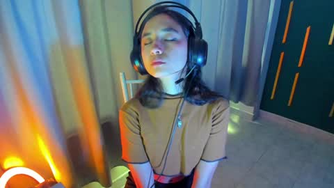 sereia_7777 online show from 12/05/24, 07:38