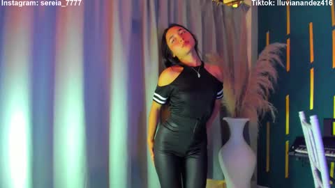 sereia_7777 online show from 02/28/25, 10:28