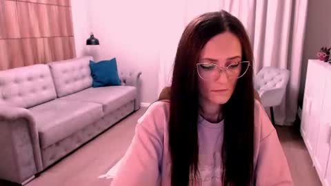 Serena online show from 08/07/26, 10:17