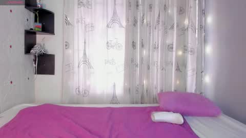 Serena  online show from 12/22/25, 12:02