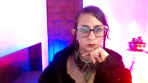 Serena Xyz online show from 12/13/25, 08:36