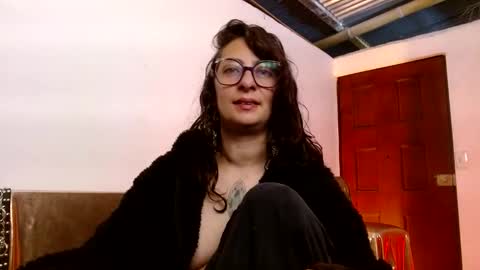 Serena Xyz online show from 03/09/26, 06:34