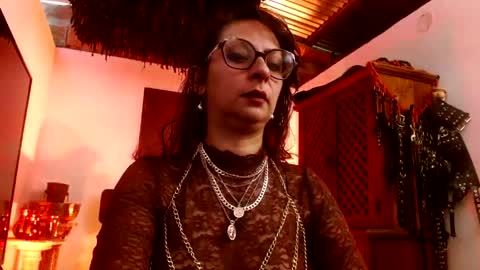 Snapshot of serena_xyz chatting on 06/03/26, 02:55 Serena Xyz online show from 06/03/26, 02:55