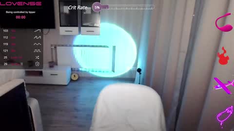 Snapshot of serenamilss chatting on 12/20/24, 05:51 serenamilss online show from 12/20/24, 05:51