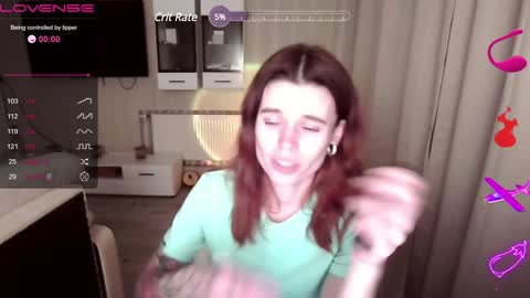 Snapshot of serenamilss chatting on 12/21/24, 08:43 serenamilss online show from 12/21/24, 08:43