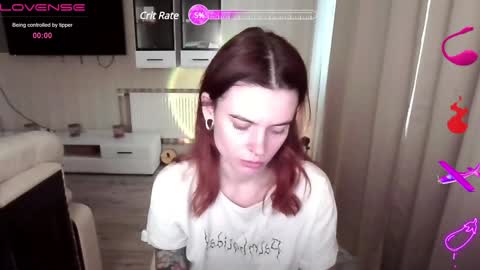 Snapshot of serenamilss chatting on 12/22/24, 07:33 serenamilss online show from 12/22/24, 07:33