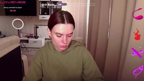 Snapshot of serenamilss chatting on 10/05/25, 08:56 serenamilss online show from 10/05/25, 08:56