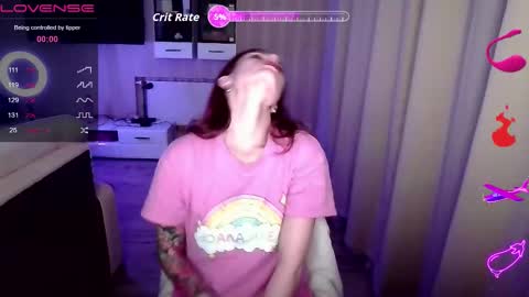 Snapshot of serenamilss chatting on 10/31/25, 08:21 serenamilss online show from 10/31/25, 08:21