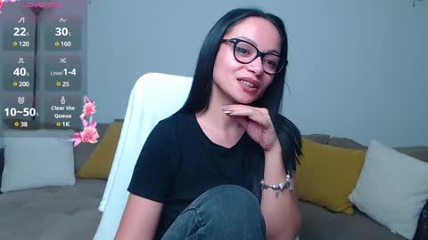 SereneSophi online show from 12/20/24, 03:58