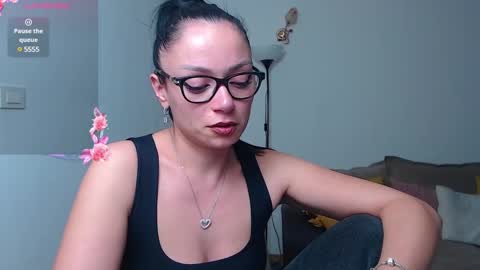 SereneSophi online show from 01/31/25, 08:01