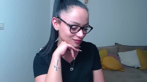 SereneSophi online show from 03/10/25, 10:24