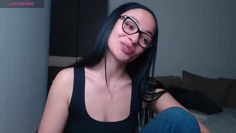 SereneSophi online show from 04/23/26, 05:08