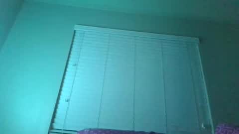 serenityfaith1 online show from 12/19/25, 10:33