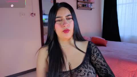 Serenna Cruz online show from 04/20/26, 08:54