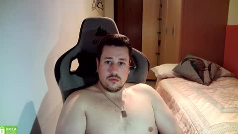 Snapshot of sergio95n chatting on 10/18/25, 05:43 Pollos online show from 10/18/25, 05:43