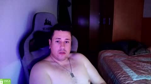 Snapshot of sergio95n chatting on 11/09/25, 07:17 Pollos online show from 11/09/25, 07:17