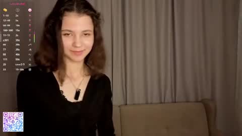 Snapshot of serinazele chatting on 07/15/26, 06:18 Melissa online show from 07/15/26, 06:18