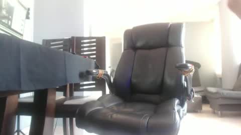 hetero serio discreto online show from 01/10/25, 07:32