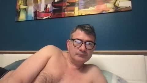 sesamechris92 online show from 03/03/25, 06:48