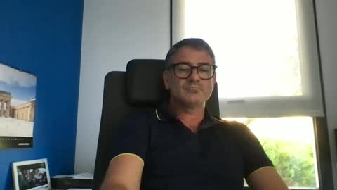 Snapshot of sesamechris92 chatting on 07/06/26, 04:20 sesamechris92 online show from 07/06/26, 04:20