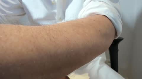 Snapshot of sesxappeal chatting on 02/18/25, 01:00 Lets have fun online show from 02/18/25, 01:00