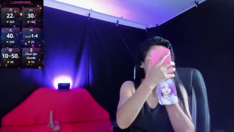 LUCERO online show from 10/01/25, 02:39