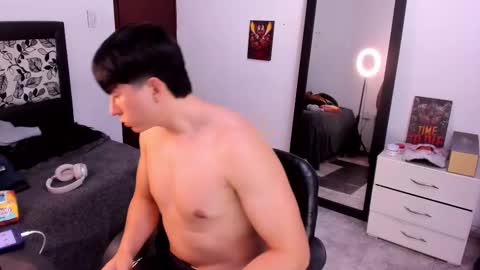 Snapshot of setsuna_10 chatting on 03/11/25, 12:00 david online show from 03/11/25, 12:00