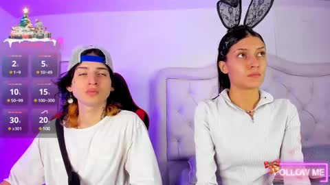 sett_and_gwen online show from 12/15/24, 08:25