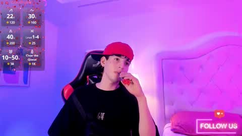 sett_and_gwen online show from 02/22/25, 08:42