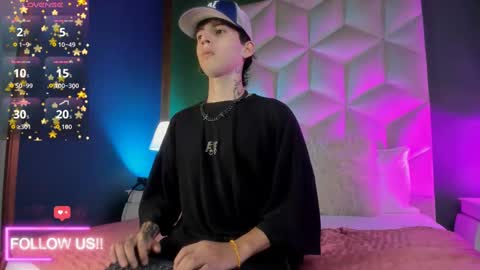 sett_and_gwen online show from 09/20/25, 04:02