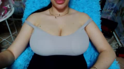 seu_cute online show from 12/18/25, 04:24