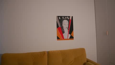 Snapshot of seulbi chatting on 03/09/25, 12:53 Sana online show from 03/09/25, 12:53