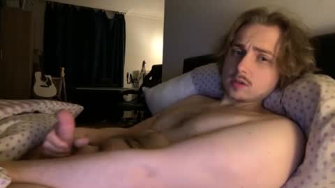 seven20yrs online show from 12/16/24, 04:13