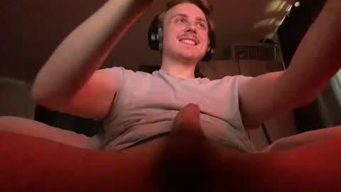 seven20yrs online show from 06/04/26, 06:41