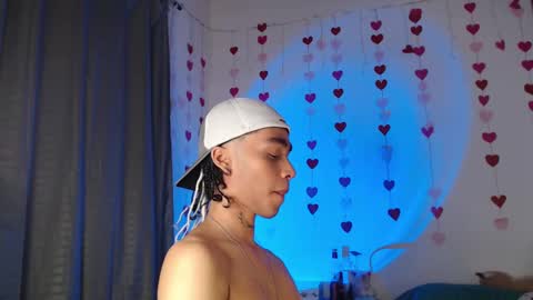 Alexis online show from 02/19/25, 06:22