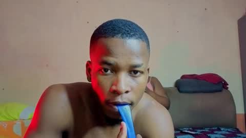 sevenpuss online show from 11/16/25, 04:45