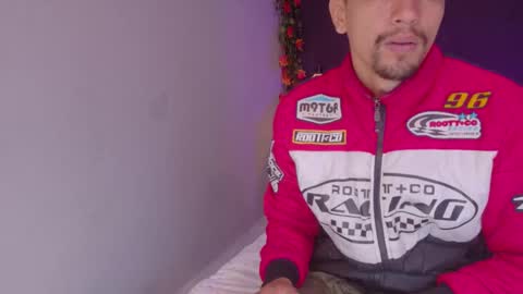 Snapshot of sex_in_paradise24 chatting on 10/17/25, 02:08 WELCOME Samara and Ethan Now independent models Thanks for seeing and supporting us follow our new account please online show from 10/17/25, 02:08