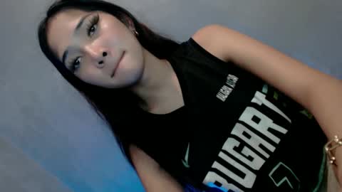 Lily online show from 01/05/25, 10:08