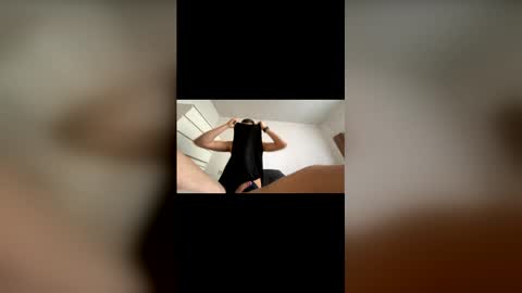 Snapshot of sexdgh chatting on 12/18/25, 09:48 sexdgh online show from 12/18/25, 09:48